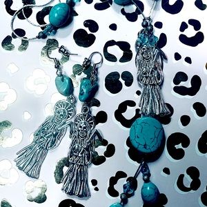 Juego de collar y aretes de La Niña